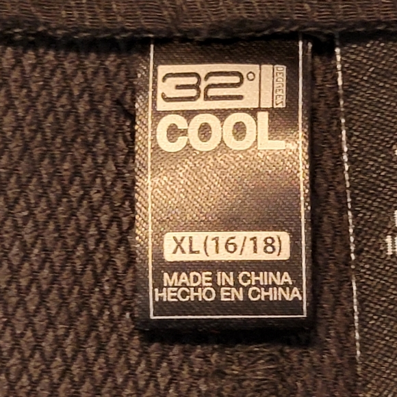 32 degrees cool ladies black cargo shorts size XL (16-18) - Picture 4 of 6